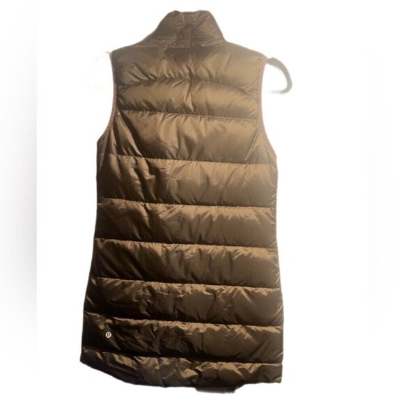 lululemon All Days Down Vest | Water-Resistant, 700-Fill, Slim Fit 4 - Picture 3 of 4